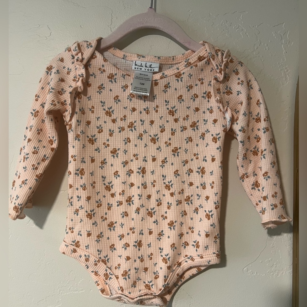 Nicole Miller 2 piece set long sleeve pink floral shirt corduroy dress 
Size 12m - Picture 5 of 10